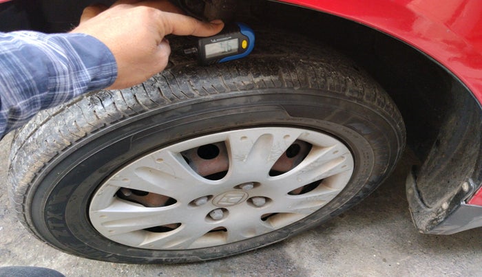 2014 Honda Brio S MT, Petrol, Manual, 55,921 km, tyre