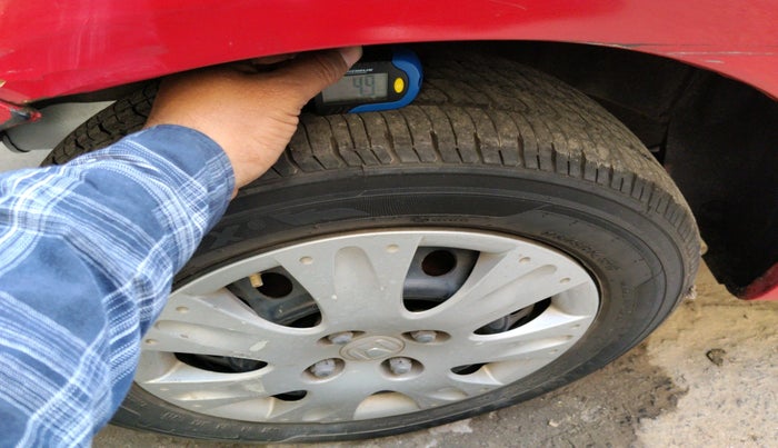 2014 Honda Brio S MT, Petrol, Manual, 55,921 km, tyre