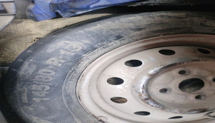 2013 Maruti Wagon R 1.0 LXI, Petrol, Manual, 92,549 km, tyre