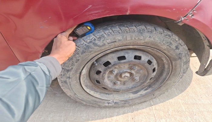 2013 Chevrolet Spark LT 1.0, Petrol, Manual, 60,001 km, tyre