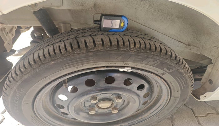 2013 Maruti Wagon R 1.0 VXI, Petrol, Manual, 66,521 km, tyre