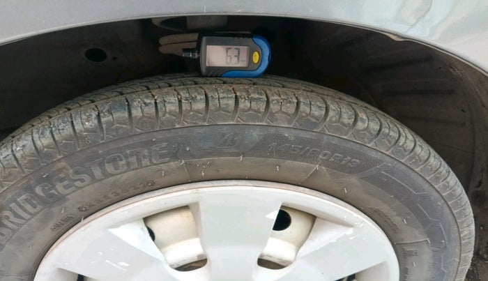 2012 Maruti Wagon R 1.0 LXI LPG, Petrol, Manual, 1,03,675 km, tyre