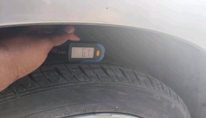 2016 Honda Jazz 1.2L I-VTEC V, Petrol, Manual, 1,23,074 km, tyre