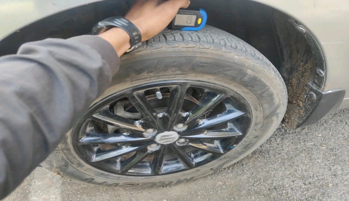 2018 Maruti Baleno DELTA PETROL 1.2, Petrol, Manual, 27,668 km, tyre