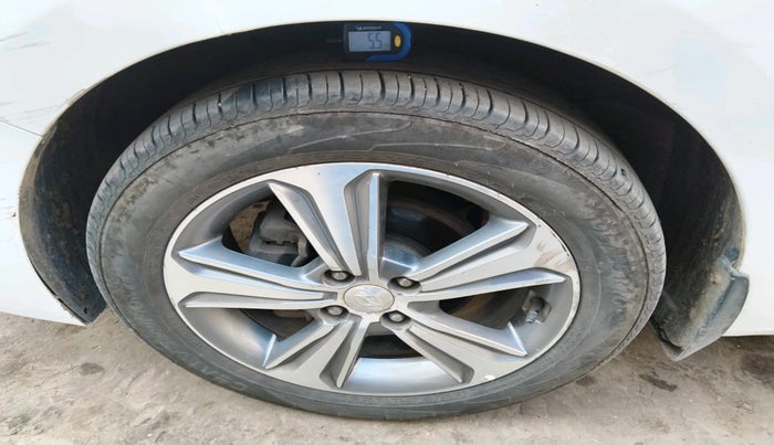 2018 Hyundai Verna 1.6 CRDI SX + AT, Diesel, Automatic, 95,997 km, tyre