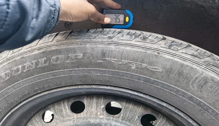 2017 Mahindra XUV500 W6, Diesel, Manual, 87,474 km, tyre