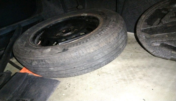 2011 Skoda Laura AMBIENTE 1.8 TSI, Petrol, Manual, 1,00,000 km, tyre