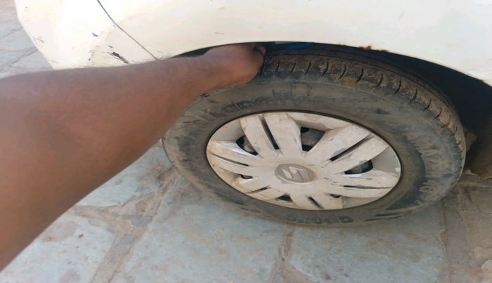 2013 Maruti Alto 800 LXI, Petrol, Manual, 58,176 km, tyre