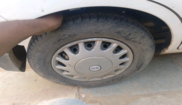 2013 Maruti Alto 800 LXI, Petrol, Manual, 58,176 km, tyre