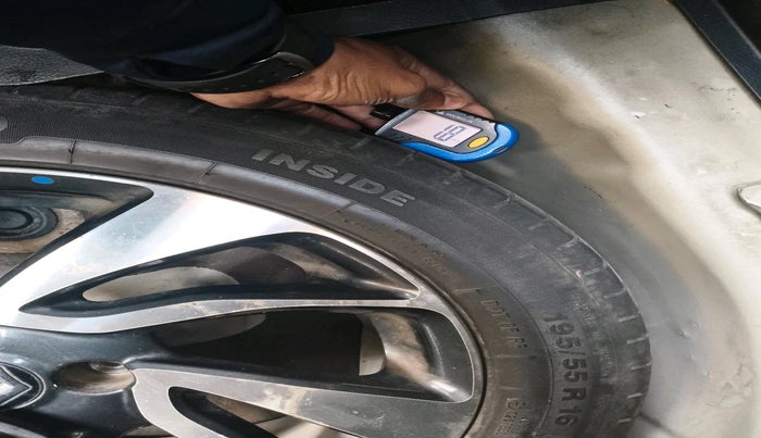 2020 Maruti Baleno ZETA PETROL 1.2, Petrol, Manual, 57,204 km, tyre