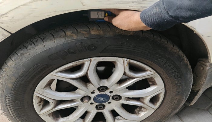 2015 Ford Ecosport TITANIUM 1.5L PETROL AT, Petrol, Automatic, 91,926 km, tyre