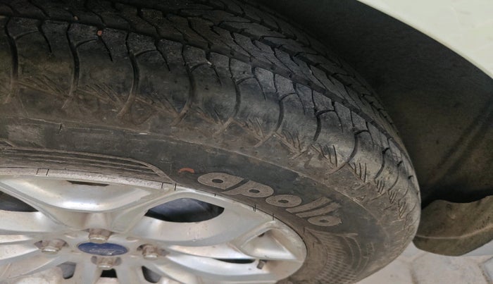 2015 Ford Ecosport TITANIUM 1.5L PETROL AT, Petrol, Automatic, 91,926 km, tyre