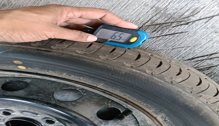 2017 Maruti IGNIS DELTA 1.3, Diesel, Manual, 1,14,347 km, tyre