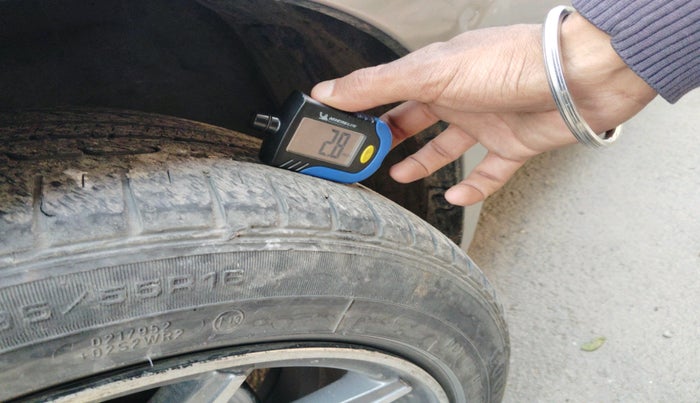 2017 Maruti Ciaz DELTA DIESEL 1.3, Diesel, Manual, 1,02,251 km, tyre