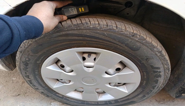 2022 Maruti New Wagon-R LXI 1.0, Petrol, Manual, 3,950 km, tyre