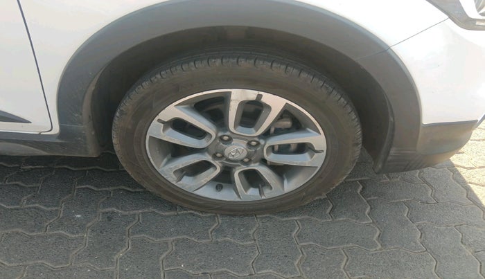 2017 Hyundai i20 Active 1.2 S, Petrol, Manual, 46,759 km, tyre