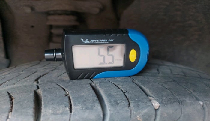 2022 KIA SELTOS HTK PLUS 1.5 IMT, Petrol, Manual, 21,860 km, tyre