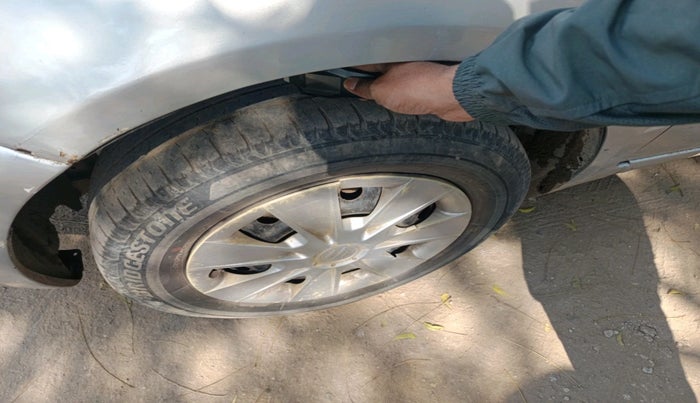 2012 Maruti SX4 VXI, Petrol, Manual, 80,335 km, tyre