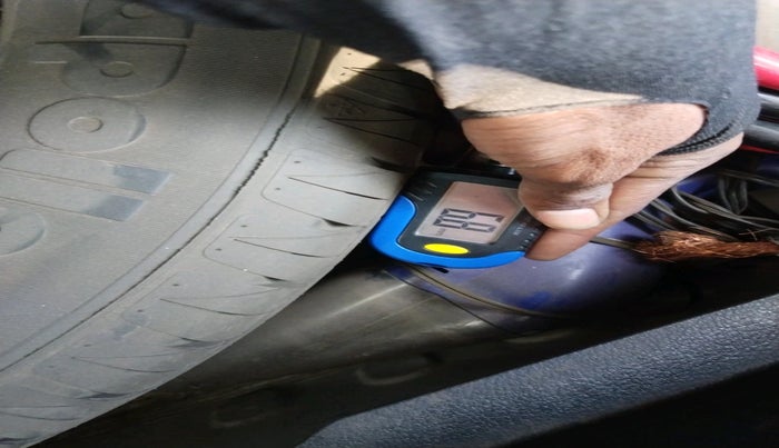 2018 Maruti Vitara Brezza ZDI PLUS, Diesel, Manual, 1,58,225 km, tyre