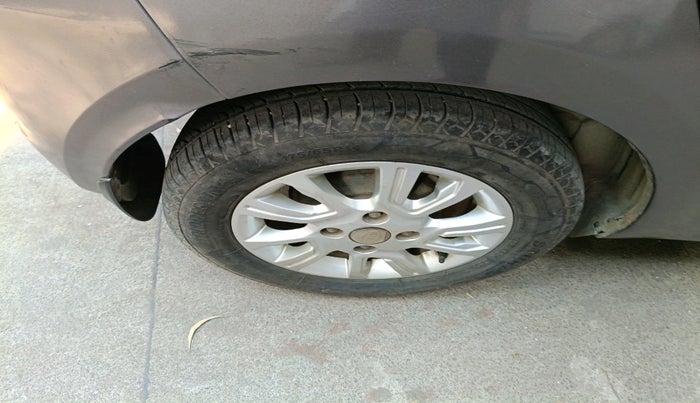 2017 Tata Tiago XZA PETROL, Petrol, Automatic, 36,797 km, tyre