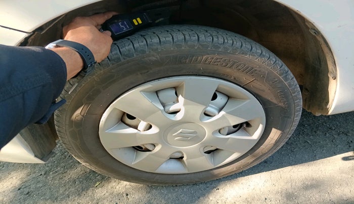 2015 Maruti Wagon R 1.0 LXI, Petrol, Manual, 67,802 km, tyre