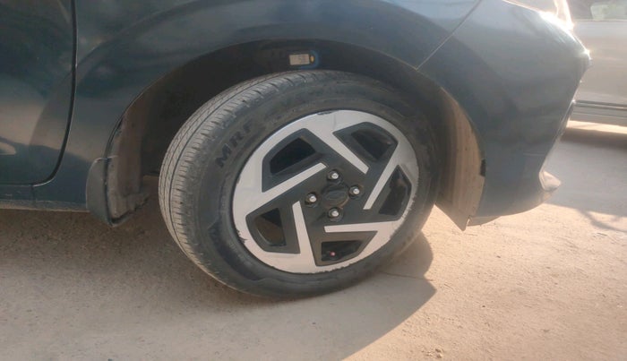 2023 Hyundai AURA S 1.2 CNG, Petrol, Manual, 73,410 km, tyre