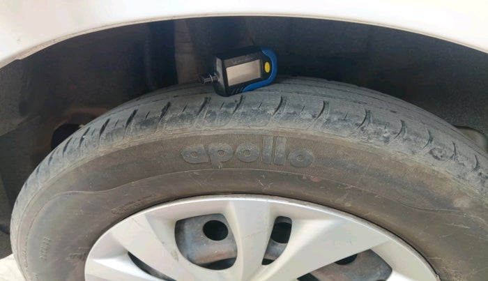 2022 Maruti Swift VXI, Petrol, Manual, 77,293 km, tyre