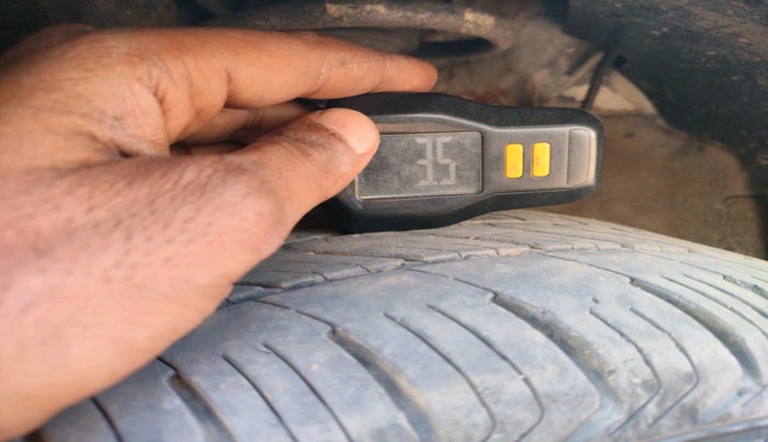 2018 Hyundai Verna 1.6 VTVT SX, Petrol, Manual, 93,082 km, tyre