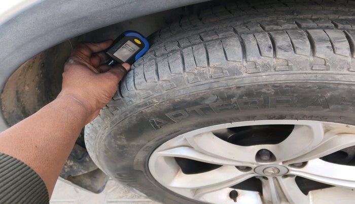 2019 Tata Harrier XZ 2.0L, Diesel, Manual, 59,646 km, tyre