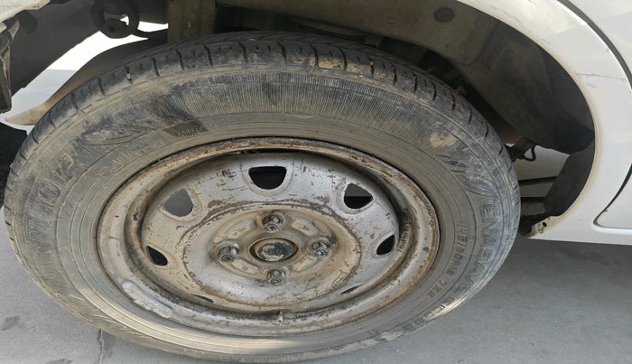 2018 Maruti Alto 800 LXI, Petrol, Manual, 51,893 km, tyre