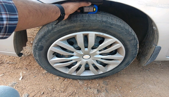 2012 Maruti Wagon R 1.0 VXI, Petrol, Manual, 84,970 km, tyre