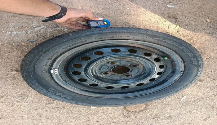 2012 Maruti Wagon R 1.0 VXI, Petrol, Manual, 84,970 km, tyre