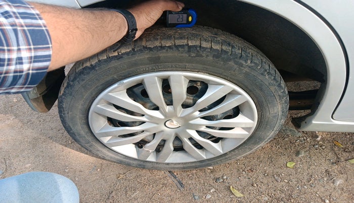 2012 Maruti Wagon R 1.0 VXI, Petrol, Manual, 84,970 km, tyre