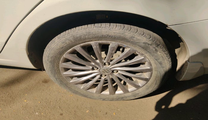 2017 Maruti Ciaz ALPHA DIESEL 1.3, Diesel, Manual, 1,16,591 km, tyre