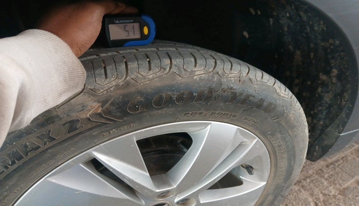 2022 Skoda KUSHAQ AMBITION 1.0L TSI MT, Petrol, Manual, 34,349 km, tyre