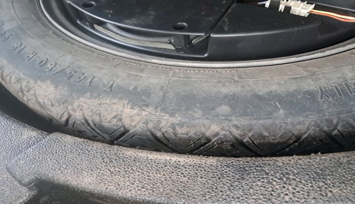 2013 Audi Q3 2.0 TDI QUATTRO, Diesel, Automatic, 1,32,626 km, tyre