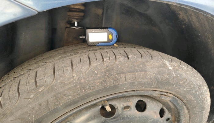 2017 Volkswagen Ameo COMFORTLINE 1.5L, Diesel, Manual, 1,24,958 km, tyre