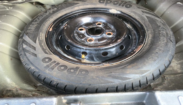 2023 Maruti Alto VXI, Petrol, Manual, 48,659 km, tyre