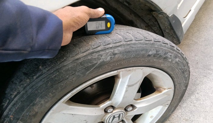 2011 Honda City 1.5L I-VTEC V MT, Petrol, Manual, 96,647 km, tyre