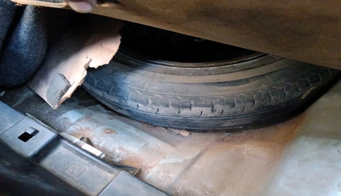 2011 Honda City 1.5L I-VTEC V MT, Petrol, Manual, 96,647 km, tyre