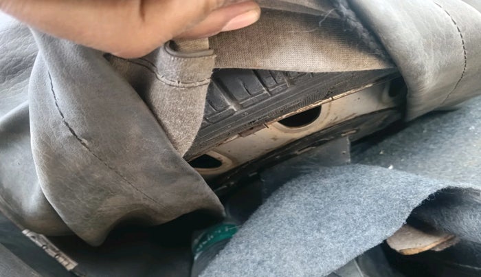 2010 Maruti Wagon R Duo DUO LXI LPG, Petrol, Manual, 1,23,870 km, tyre