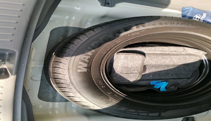 2024 Hyundai Creta S (O) 1.5 PETROL, Petrol, Manual, 22,048 km, tyre