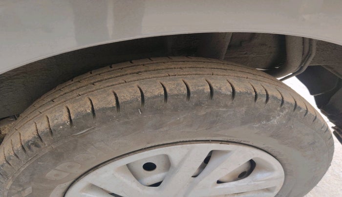 2021 Maruti New Wagon-R LXI CNG 1.0, Petrol, Manual, 80,297 km, tyre