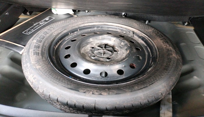 2023 Maruti Grand Vitara SIGMA SMART HYBRID, Petrol, Manual, 22,410 km, tyre