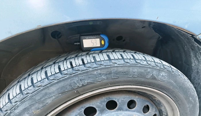 2011 Maruti Wagon R 1.0 VXI, Petrol, Manual, 19,512 km, tyre