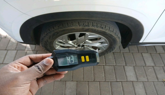 2021 Hyundai Creta SX EXECUTIVE 1.5 PETROL, Petrol, Manual, 47,491 km, tyre