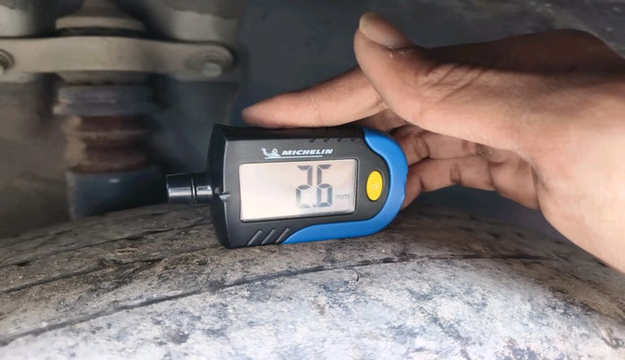 2016 Hyundai Creta SX PLUS 1.6 PETROL, Petrol, Manual, 1,00,202 km, tyre