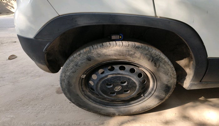 2023 Tata PUNCH PURE MT, Petrol, Manual, 27,889 km, tyre