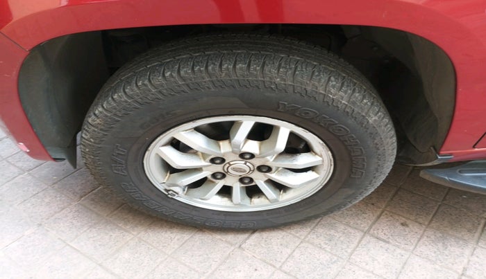 2016 Mahindra TUV300 T8, Diesel, Manual, 72,310 km, tyre