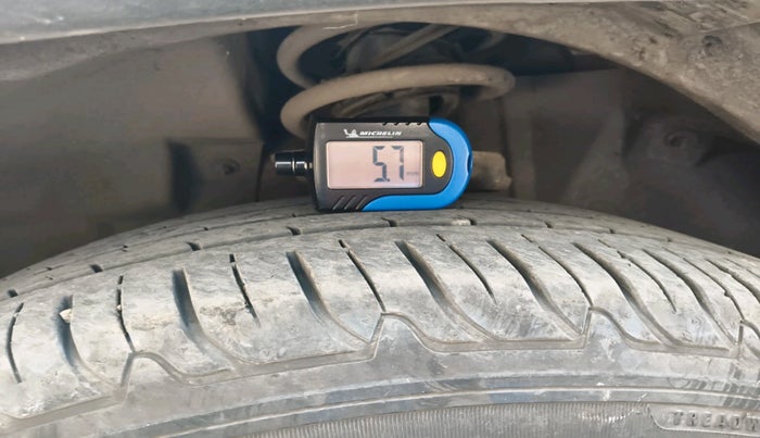 2018 Jeep Compass LIMITED (O) 2.0 DIESEL 4X4, Diesel, Manual, 57,000 km, tyre